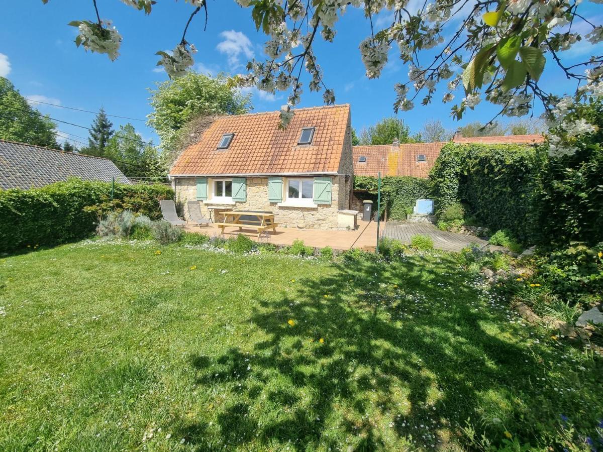 AUX PORTES DU CHATEAU Cottage intimiste et cosy à l'abri des regards propice à la detente Rinxent Exterior foto
